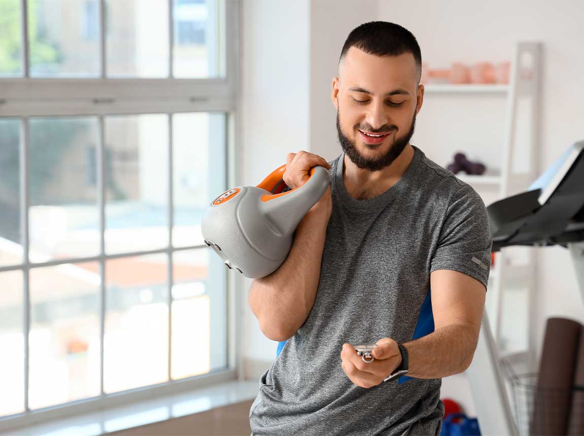 Der Mann mit dem Kessel &ndash; Training zu Hause